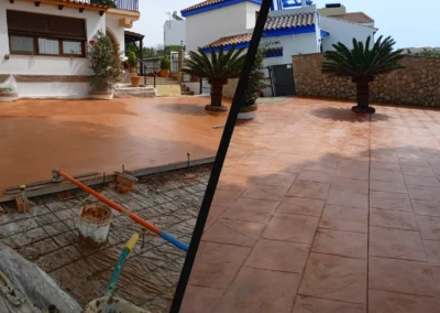 Hormigón impreso en vivienda unifamiliar en zona del Parador de Ayamonte